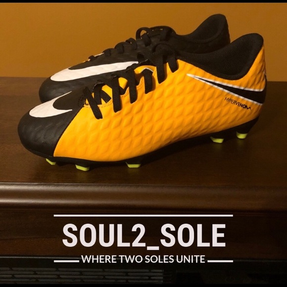 Nike Hypervenom Phade III Sz 4.5Y Soccer Black - Picture 4 of 6